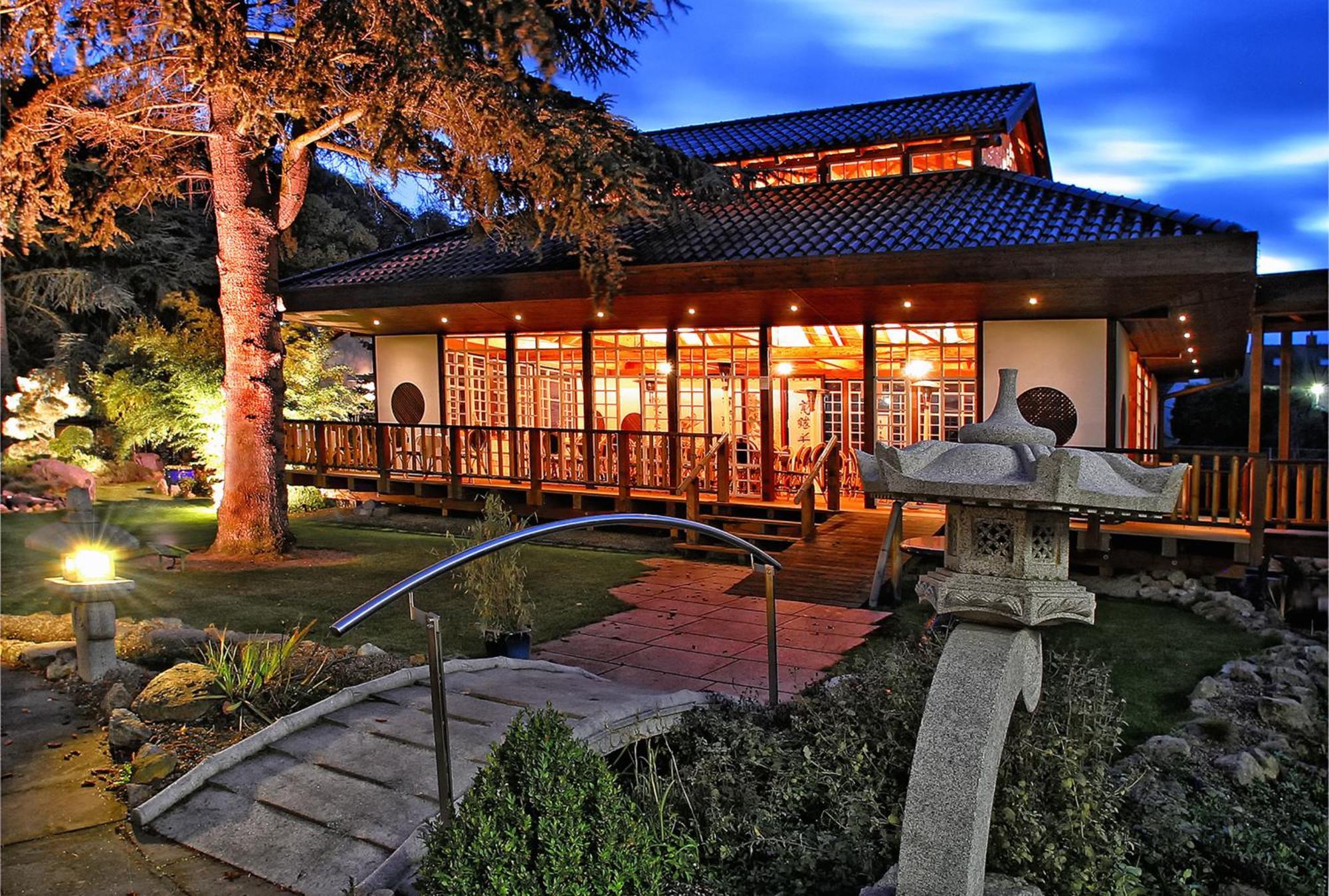 Wellness- Und Gartenhotel Heusser Bad Dürkheim Exterior foto